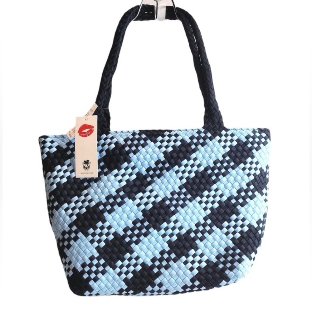 WILDFOX LARGE BLUE & NAVY WOVEN DOUBLE HANDLE TOTE BAG nwt